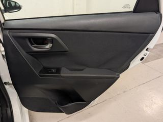 Toyota Auris 120D Business Touring Sports