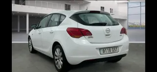 Opel Astra 2010