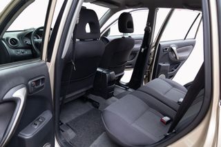 Toyota RAV4 2004