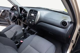 Toyota RAV4 2004