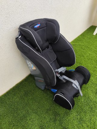 Silla de Coche - Marca Klippan con contramarcha