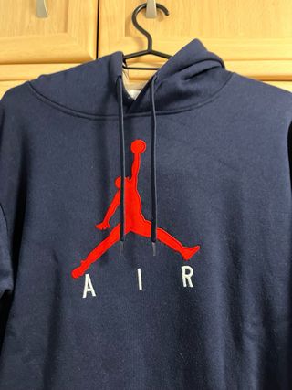 URGE VENDERLO !! Sudadera Jordan Azul Marino