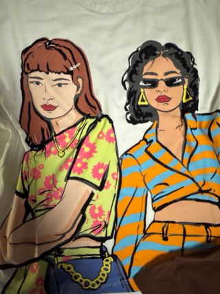 2 T-shirt donna con stampa: ZARA & BERSHKA