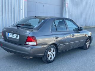 Hyundai Accent 2002