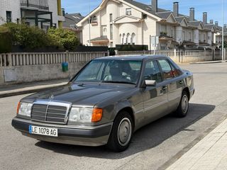Mercedes-Benz Clase E 1993