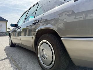 Mercedes-Benz Clase E 1993