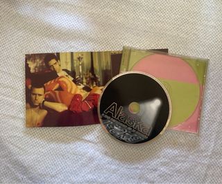 CD Alaska y sus canciones de la movida