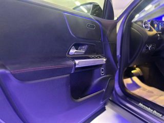 Mercedes-Benz GLB 200 120 kW (163 CV)