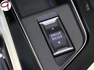 Peugeot 3008 Hybrid 225 Allure e-EAT8 165 kW (225 CV)