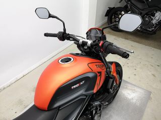 TRIUMPH TRIDENT 660 2023 7530 kms.