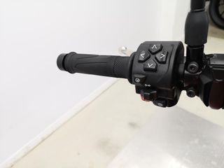 TRIUMPH TRIDENT 660 2023 7530 kms.