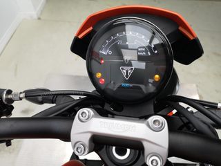 TRIUMPH TRIDENT 660 2023 7530 kms.