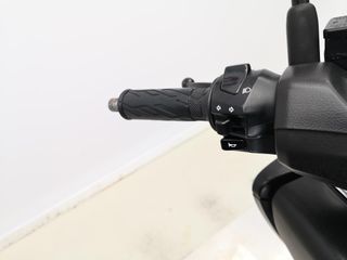 SUZUKI BURGMAN 400 2018 17440 kms.