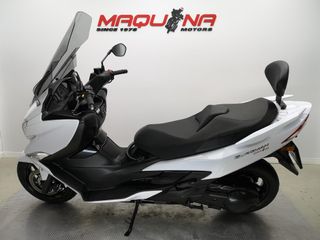 SUZUKI BURGMAN 400 2018 17440 kms.