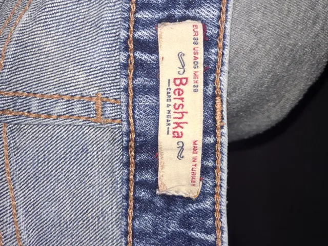 Pantalón corto vaquero Bershka