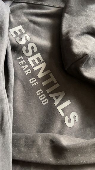 Chándal Fear of God Essentials Negro