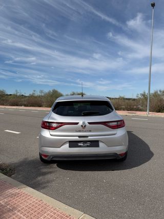Renault Megane LIMITED ENERGY 130Cv ( 2018 )