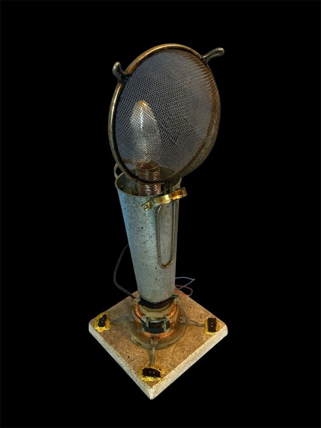 Lámpara de mesa diseño único