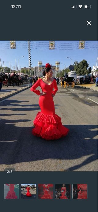 Traje Flamenca Rojo Diseño Volantes
