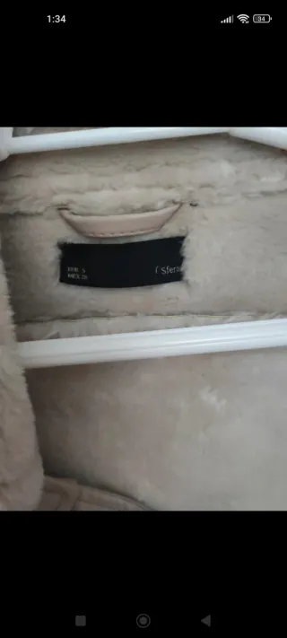 Lote de 4 cazadoras Nuevas y zapatillas de casa