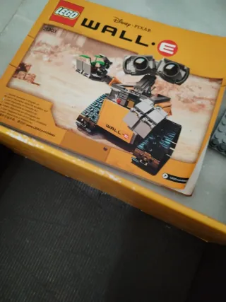 Lego Disney Pixar Wall-E 21303