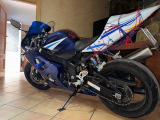 Suzuki GSX-R 600 Sportbike