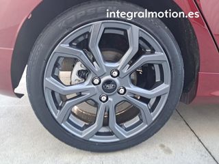 Ford Fiesta 1.1 PFI GLP 55kW (75CV) ST-Line 5p