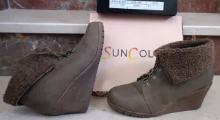 Botas Botín cuña. Marrón. Talla 41