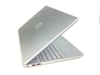 pc portatil hp hp laptop 15s-eq2xxx