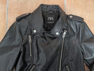 Chaqueta de cuero para mujer