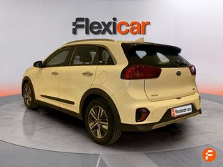 Kia Niro 1.6 GDi HEV 104kW (141CV) Drive