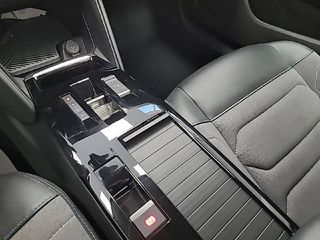 Citroën C4  PureTech 130 S&S EAT8 Feel Pack