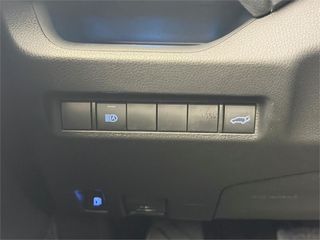 TOYOTA RAV4 5P STYLE 220H e-CVT (AWD-i)