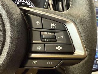 SUBARU Outback 2.5i Lineartronic CVT AWD Field