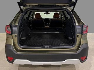 SUBARU Outback Touring 2.5i CVT Lineartronic AWD