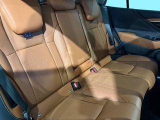 SUBARU Outback Touring 2.5i CVT Lineartronic AWD