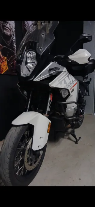 KTM 1290 Super Adventure T