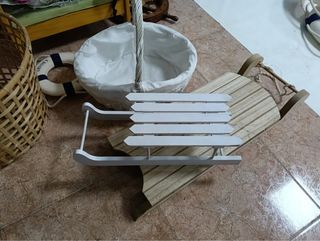 Trineo decorativo madera y blanco