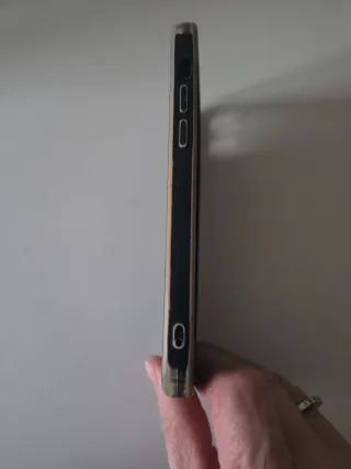 Cover iPhone 12 usata