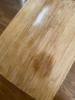 Mesa de centro de bambú para restaurar