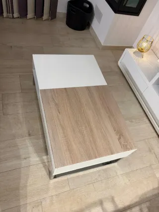Mesa comedor elevable madera y blanco