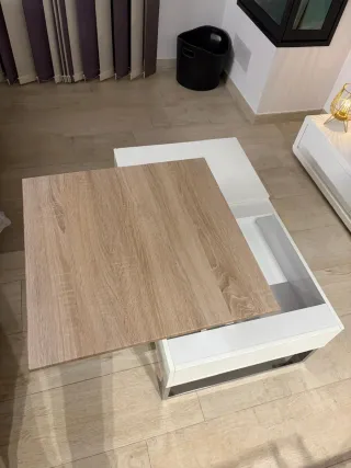 Mesa comedor elevable madera y blanco