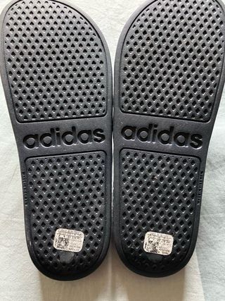 Chanclas Adidas Negras y Azules