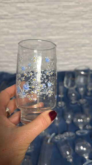 Lote de copas y vasos de cristal