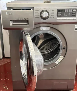 Lavadora LG Direct Drive 7kg Inox