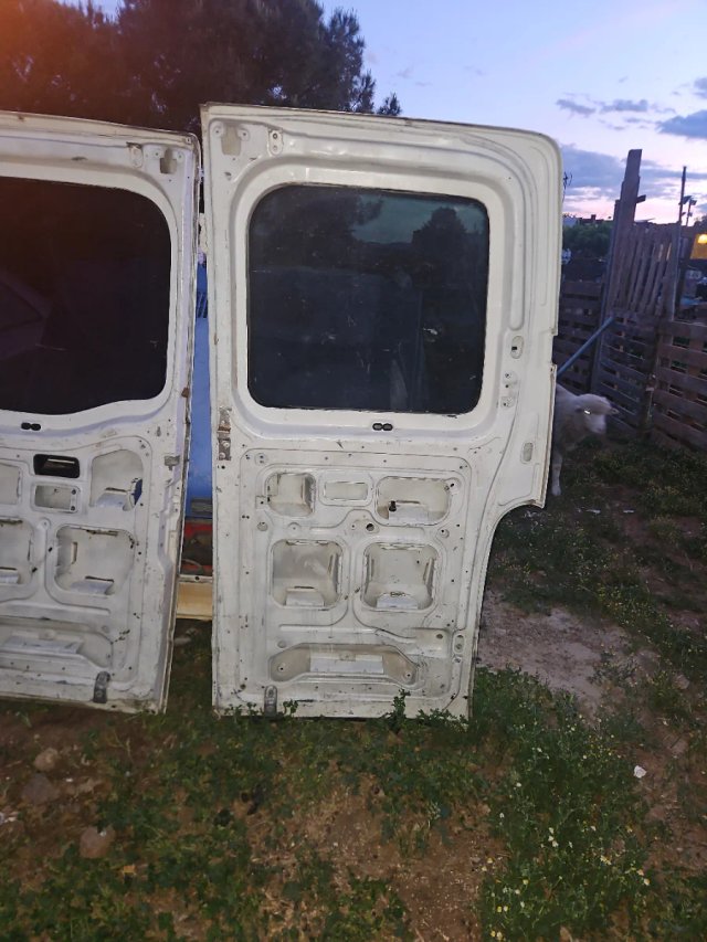Puertas Traseras Renault Master 2
