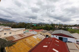 Nave industrial en alquiler en Los Jardines de Marbella - La Ermita en Marbella