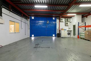 Nave industrial en alquiler en Los Jardines de Marbella - La Ermita en Marbella