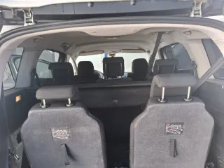 Peugeot 5008 2012