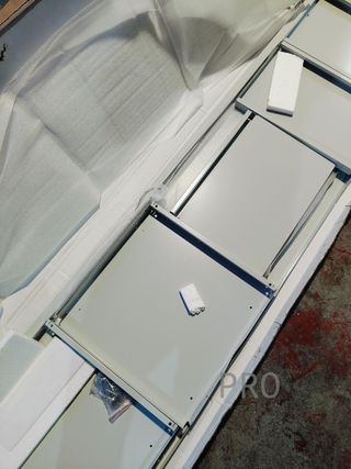 Armario Escobero Multiusos